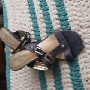 Blue heel sandles